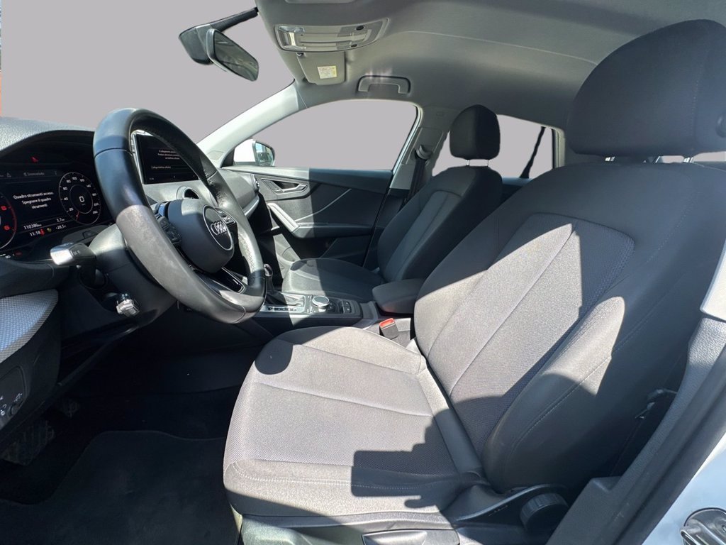 https://cdn-sm.caraffinity.it/images/vehicles/4761643/8/large