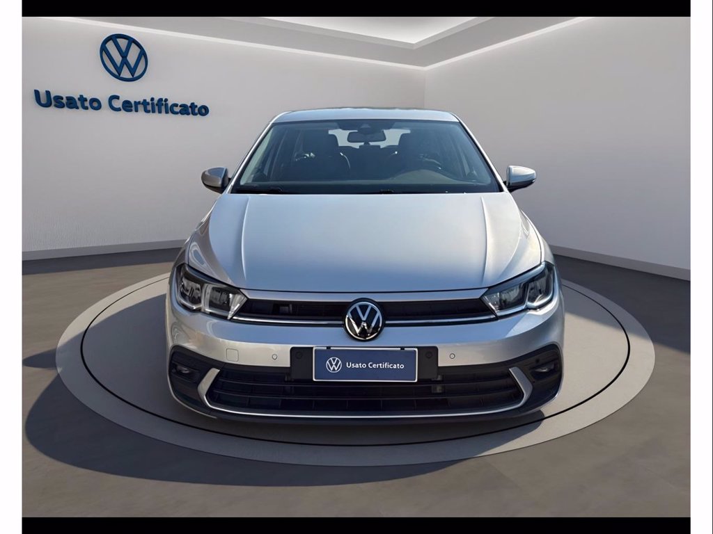 https://cdn-sm.caraffinity.it/images/vehicles/4765462/1/large