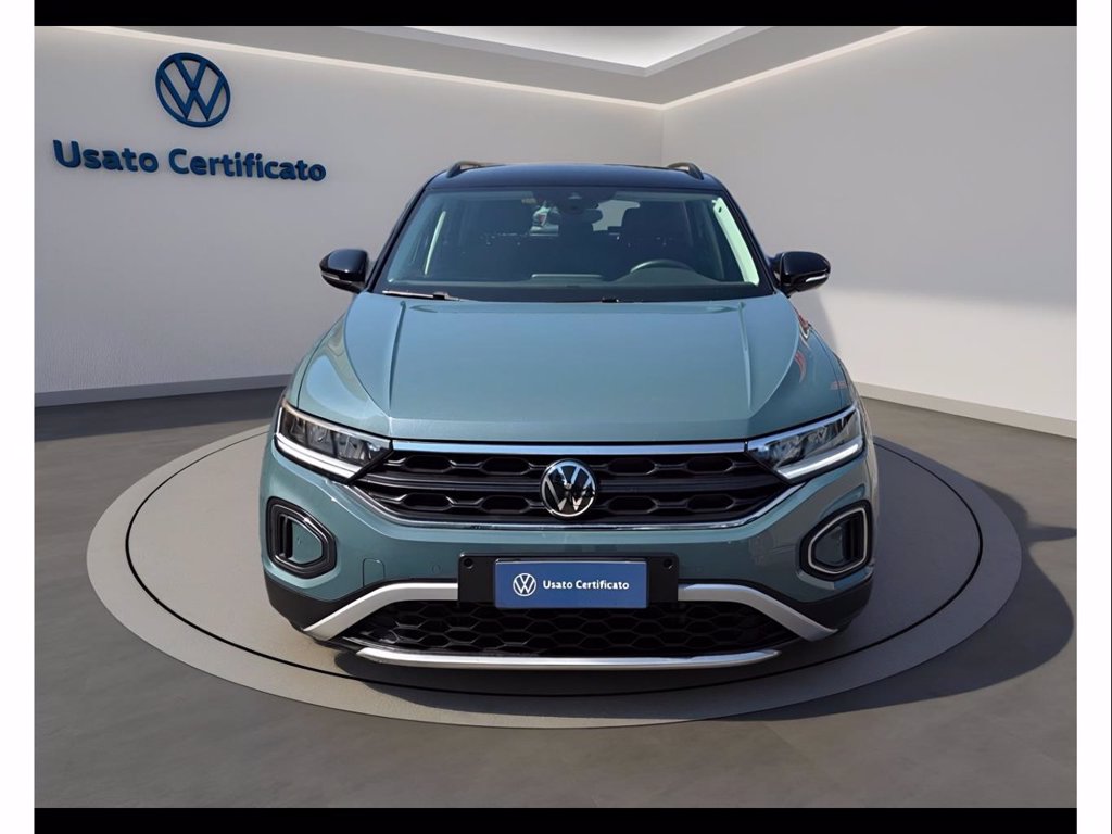 https://cdn-sm.caraffinity.it/images/vehicles/4765471/1/large