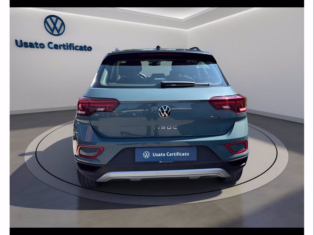 https://cdn-sm.caraffinity.it/images/vehicles/4765471/4/large