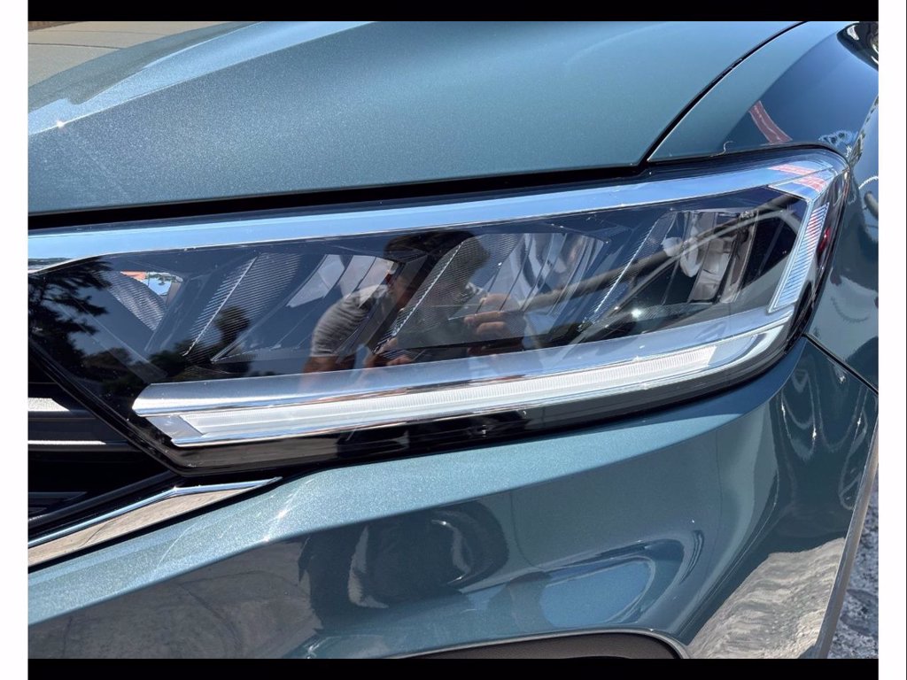 https://cdn-sm.caraffinity.it/images/vehicles/4765471/5/large