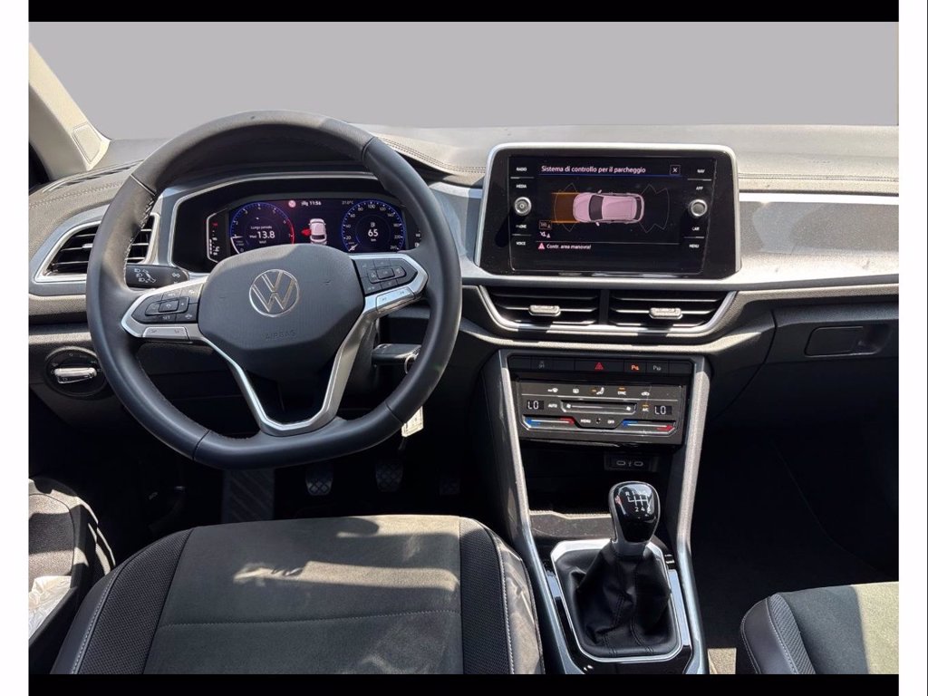 https://cdn-sm.caraffinity.it/images/vehicles/4768010/7/large
