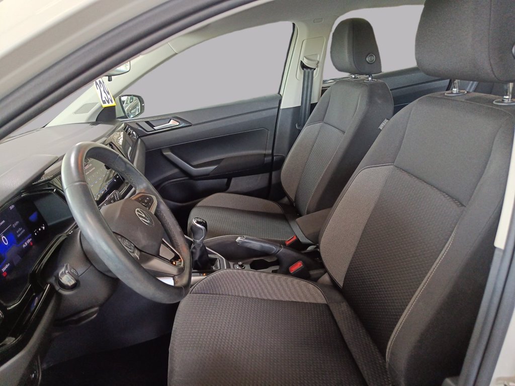 https://cdn-sm.caraffinity.it/images/vehicles/4769580/7/large