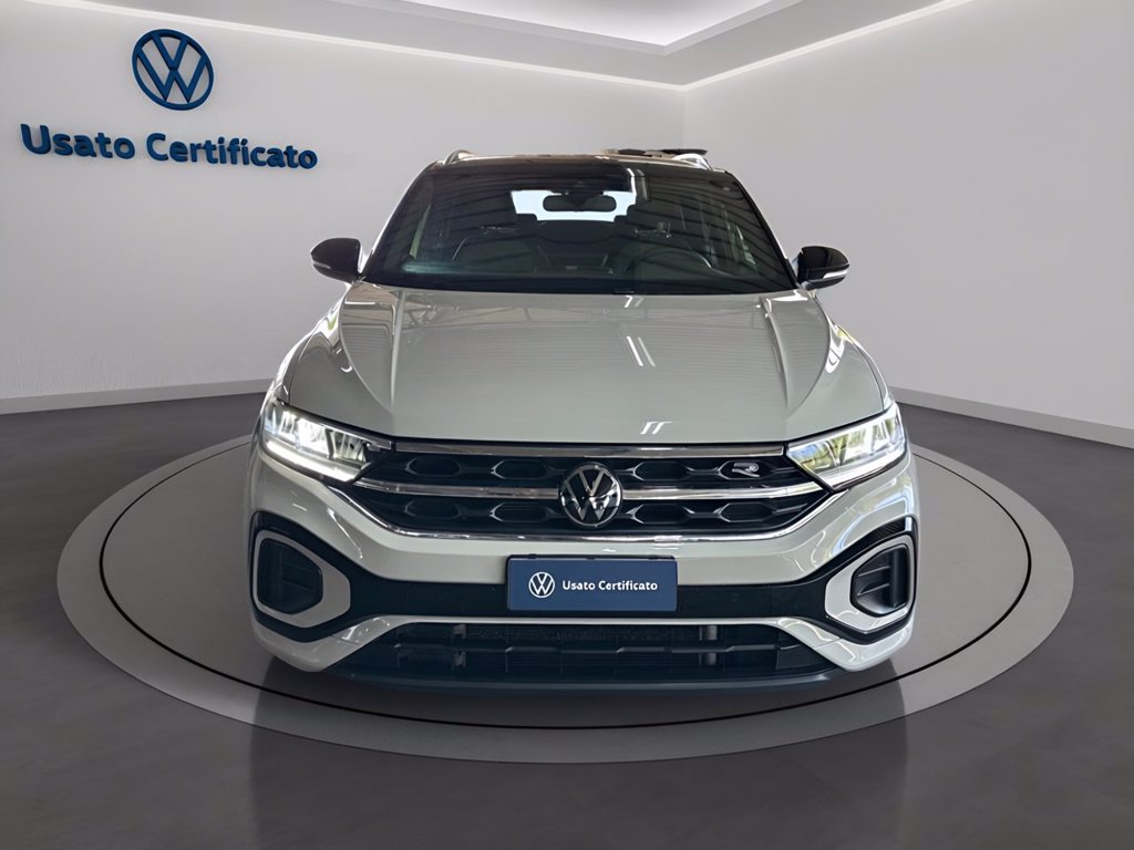 https://cdn-sm.caraffinity.it/images/vehicles/4770916/1/large