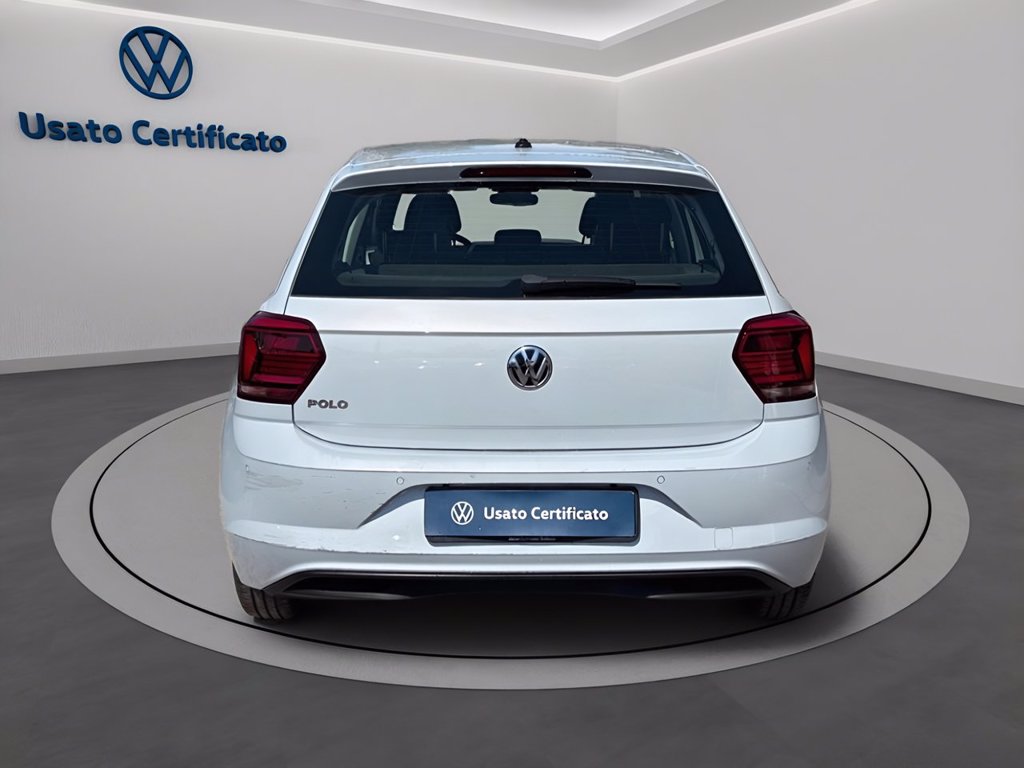 https://cdn-sm.caraffinity.it/images/vehicles/4770927/4/large