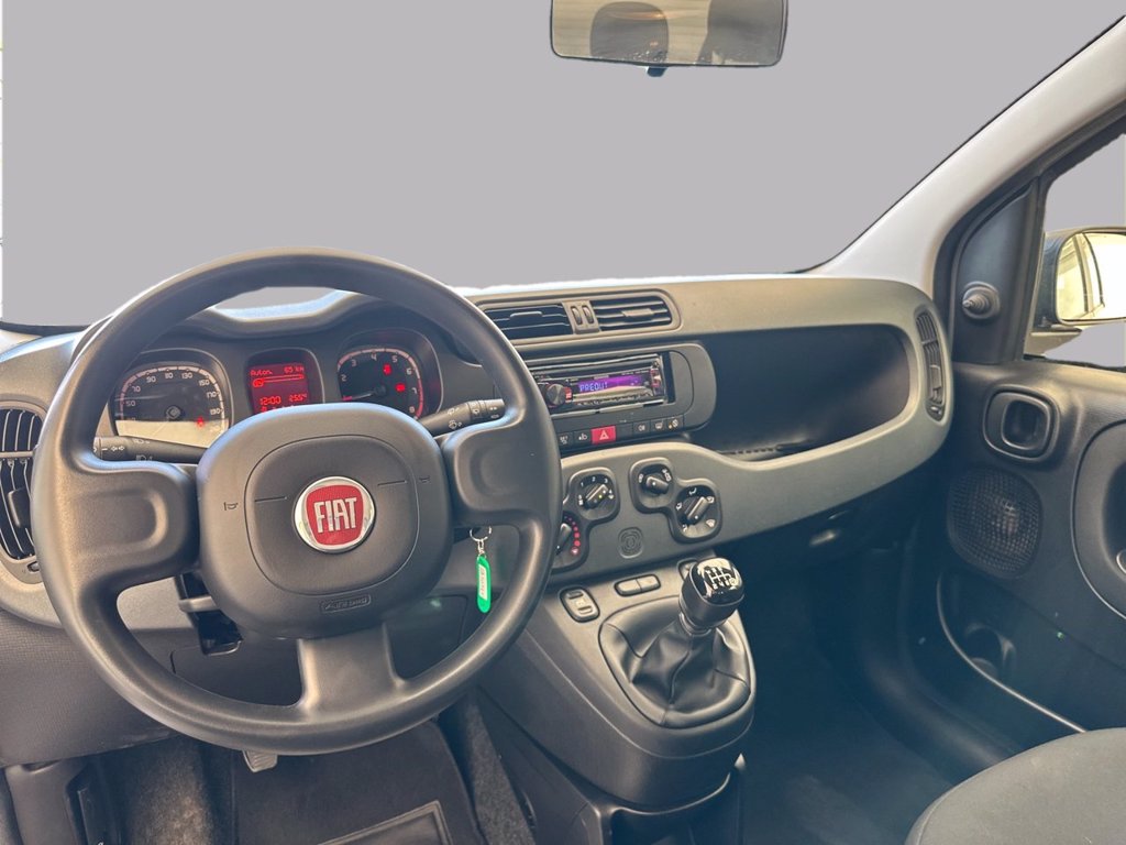 https://cdn-sm.caraffinity.it/images/vehicles/4771342/7/large