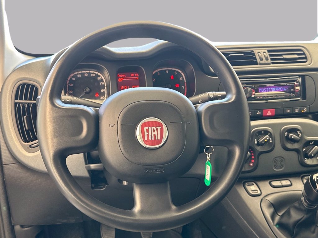 https://cdn-sm.caraffinity.it/images/vehicles/4771342/8/large
