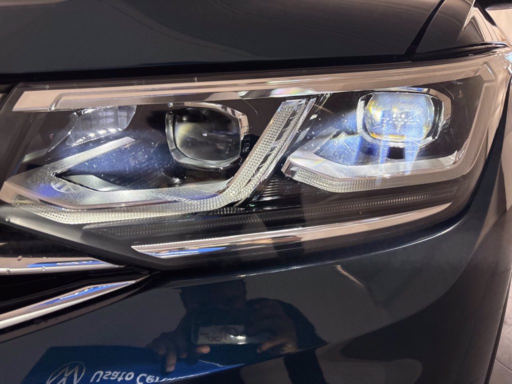 https://cdn-sm.caraffinity.it/images/vehicles/4775313/5/large