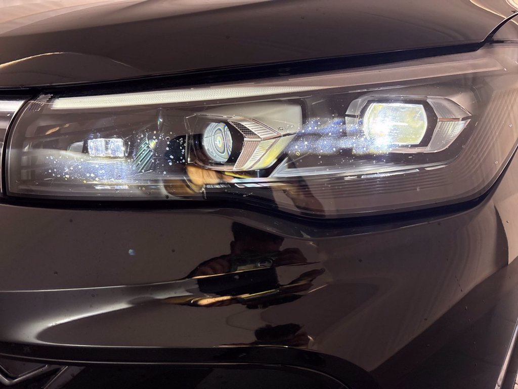 https://cdn-sm.caraffinity.it/images/vehicles/4775316/5/large