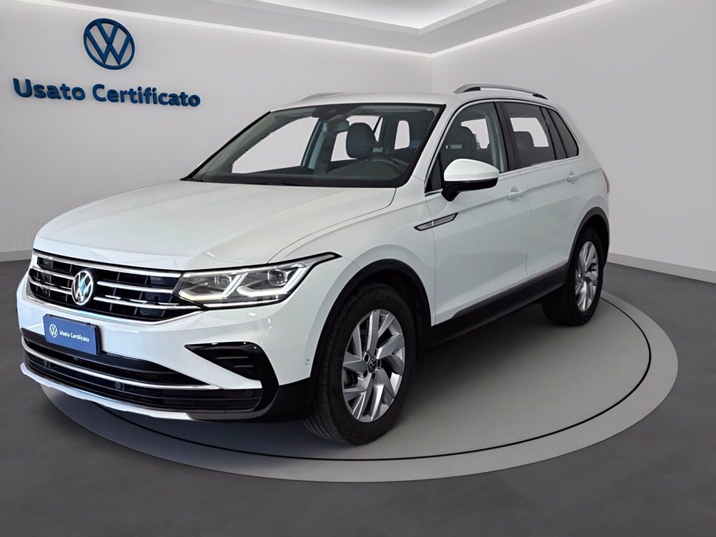 https://cdn-sm.caraffinity.it/images/vehicles/4775775/0/large?format=jpeg
