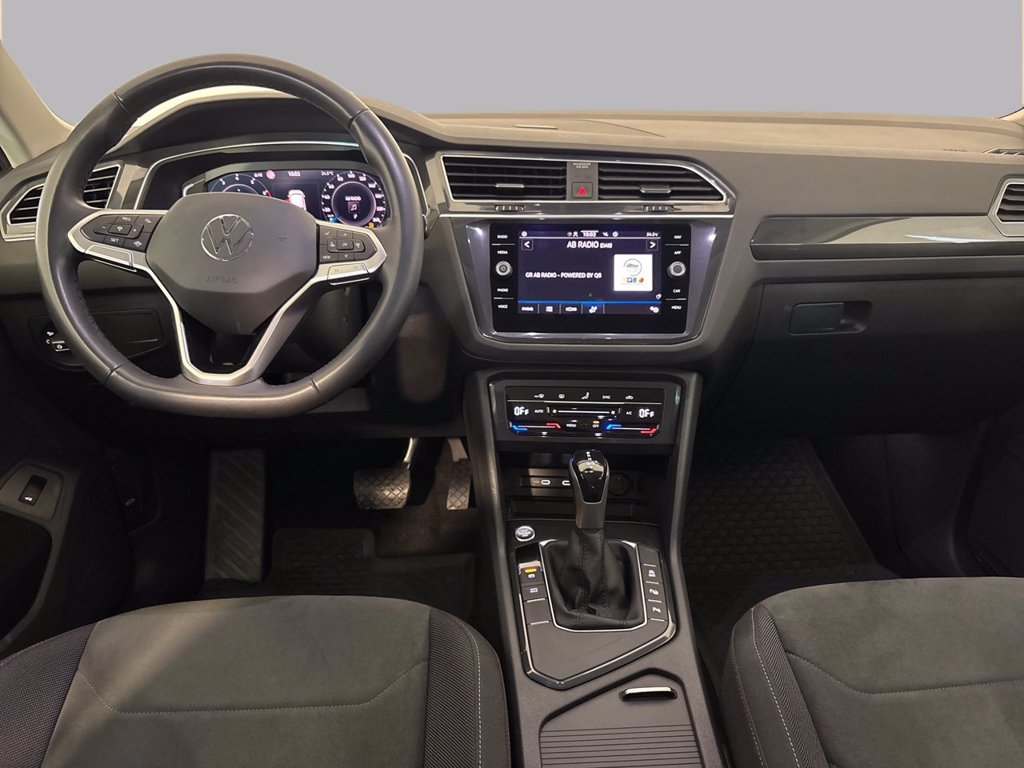 https://cdn-sm.caraffinity.it/images/vehicles/4776392/7/large