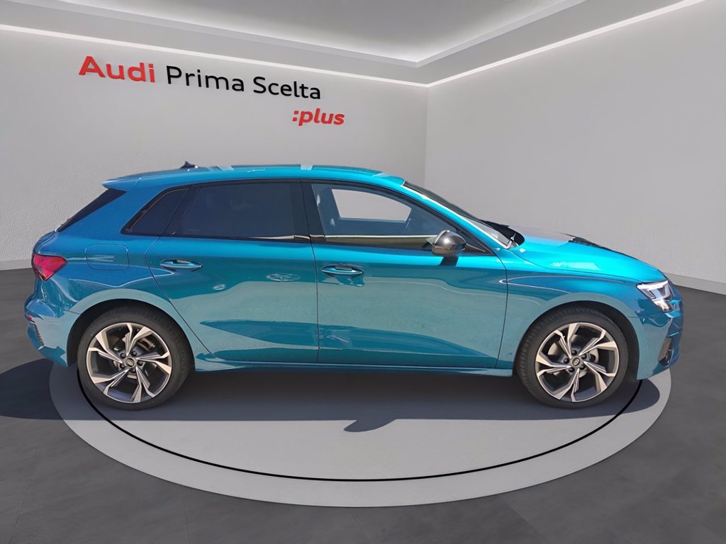 https://cdn-sm.caraffinity.it/images/vehicles/4783050/2/large