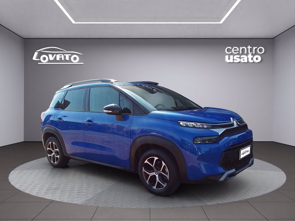 https://cdn-sm.caraffinity.it/images/vehicles/4784456/6/large