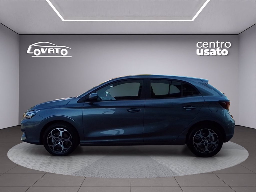 https://cdn-sm.caraffinity.it/images/vehicles/4795141/1/large