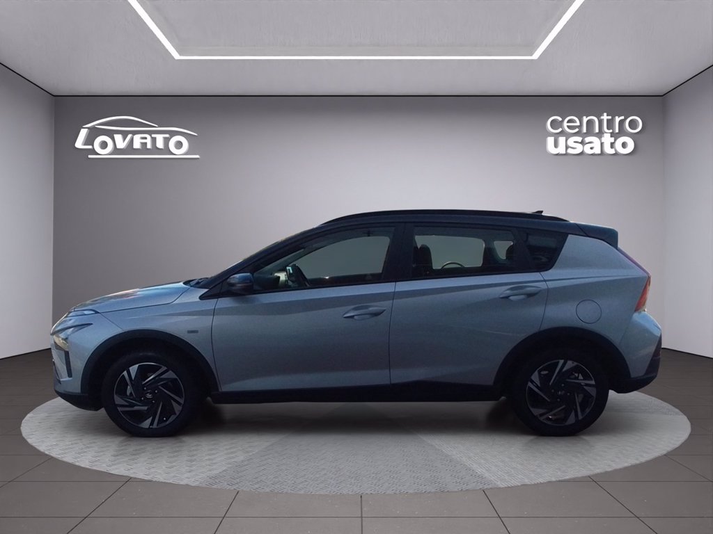 https://cdn-sm.caraffinity.it/images/vehicles/4804886/1/large